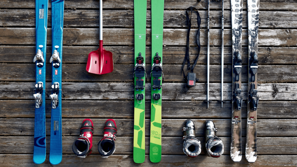 Skiing equipments