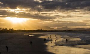 if i delete my discord account can i reuse the email